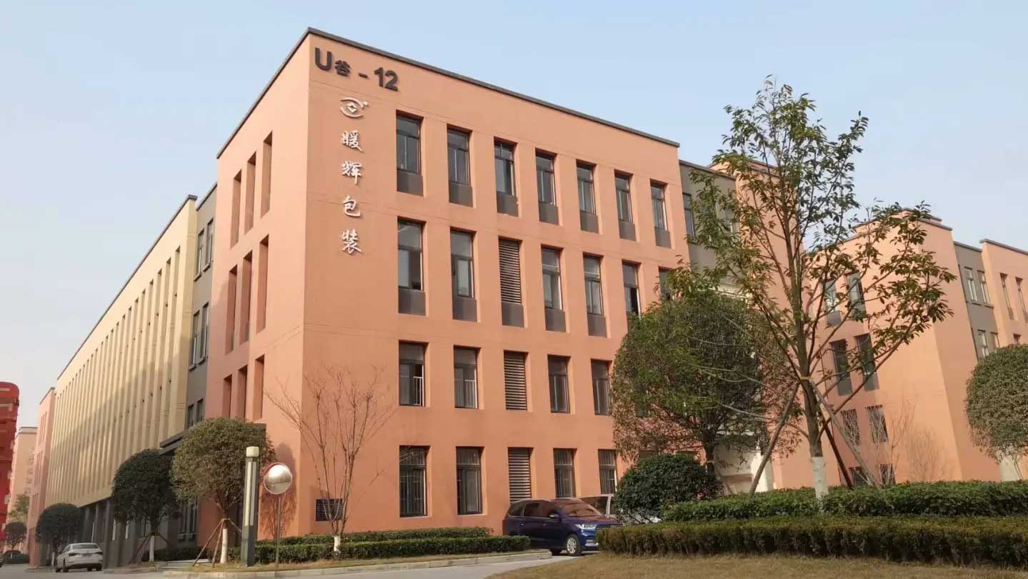 工厂冷凝设备结垢反复维修怎么办？3t/h软化水设备+前置过滤+稳压送水，1天解决德阳包装厂循环水垢难题